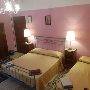 fiabe-venice.hotelinveneto.com/