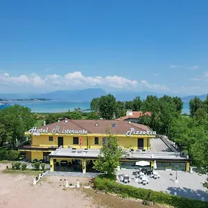 a-g-holiday-hotel.it-lombardy.com/